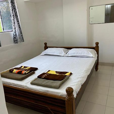 Vasavi Nivas Hotel Tirupati Luaran gambar