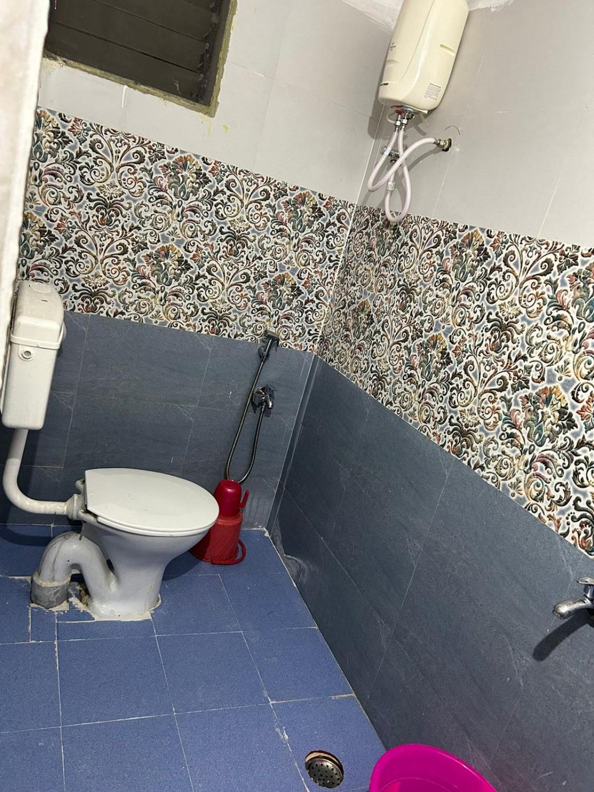 Vasavi Nivas Hotel Tirupati Luaran gambar